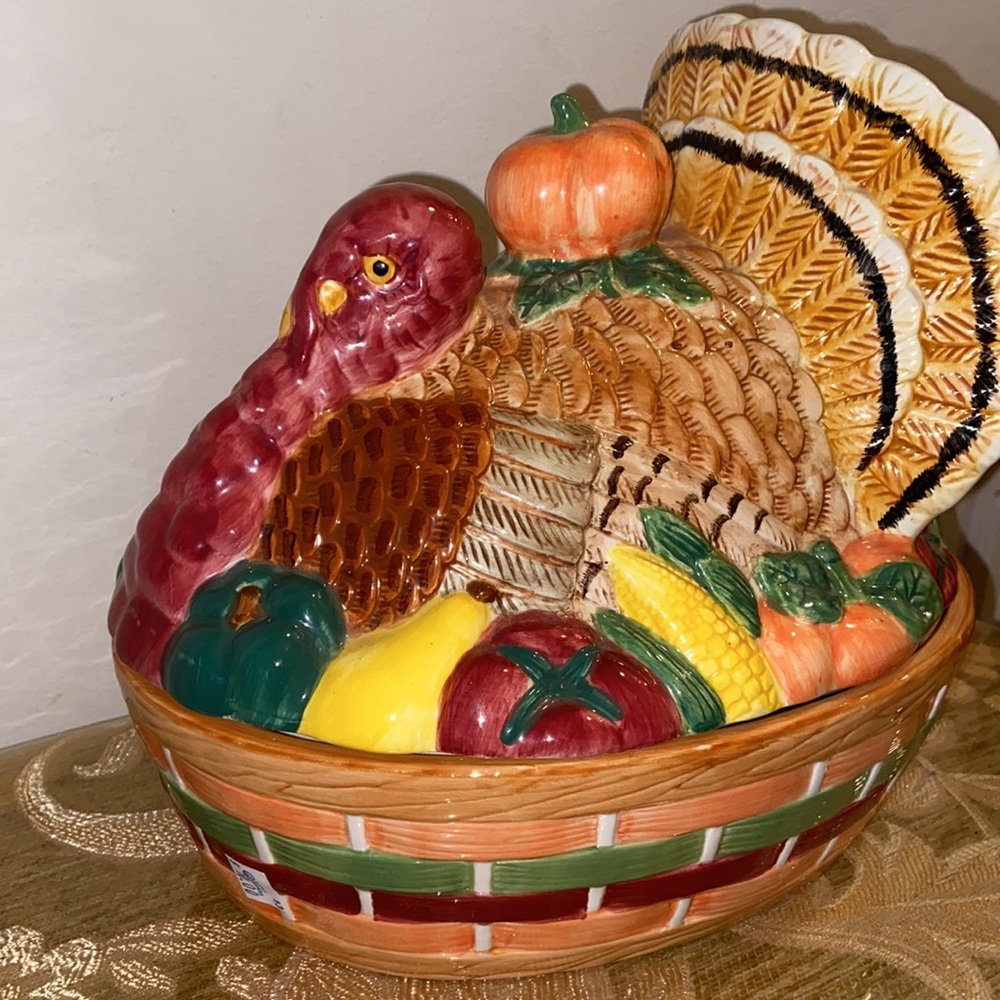 HUGE TURKEY TUREEN THANKSGIVING POTTERY HAND PAINTED NEW HARVEST Fall Vintage